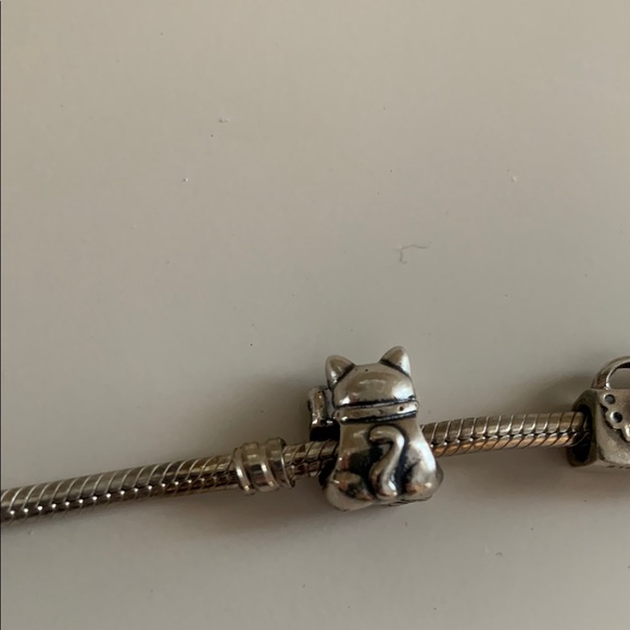 Silver Cat Charm with Pink Heart - Picture 3 of 3